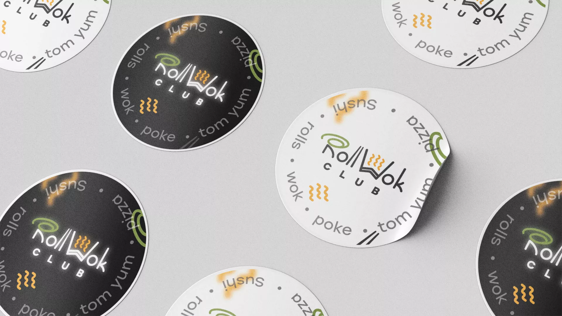 Разработка наклеек для суши-бара «Roll Wok Club» в Уржуме
